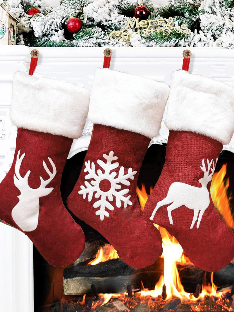 <tc>Karácsonyi zokni ajándék zsák Marry piros (3 db)</tc>